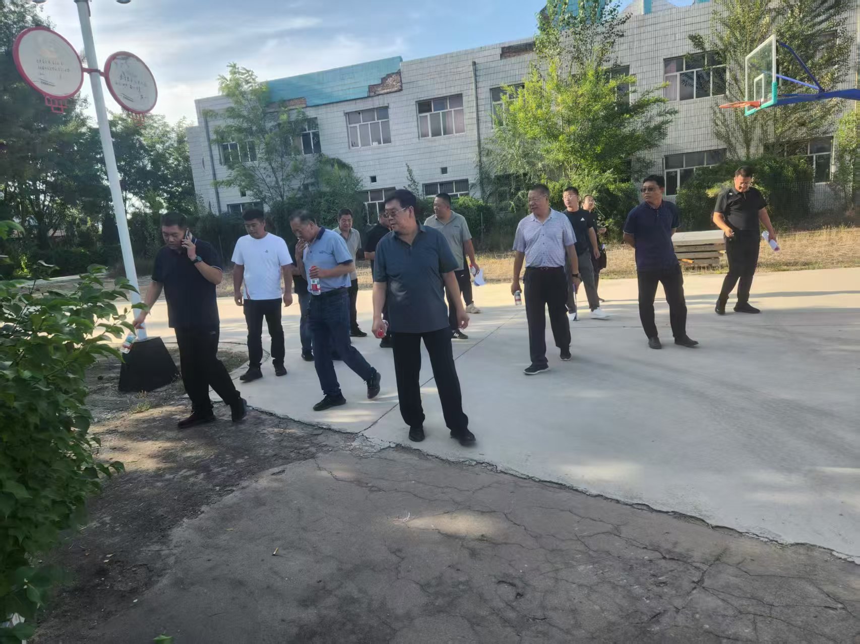 绵阳市自结纹塑胶跑道混合型塑胶跑道 - 厂家